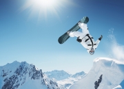 九游娱乐网站-总决赛之夜，浓眉持续制造杀伤，湖人内线统治力铸就冠军之路