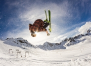 九游体育官方入口-赛道新秩序，皮亚斯特里高光表现，迈凯伦力克威廉姆斯