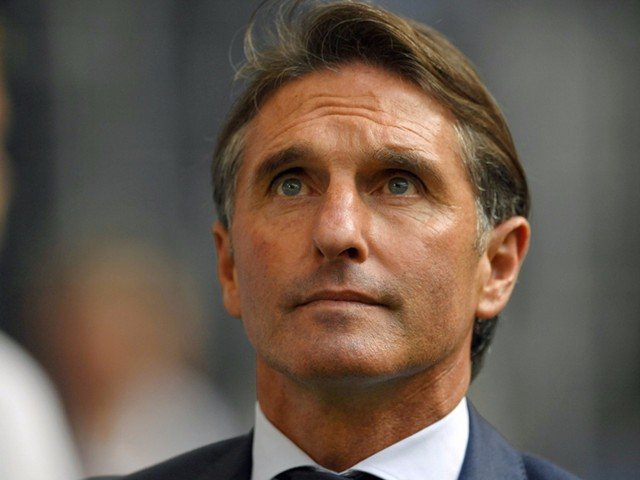 狼堡主教练力挺球队表现,继续期待更好 狼堡主教练力挺球队表现,继续期待更好