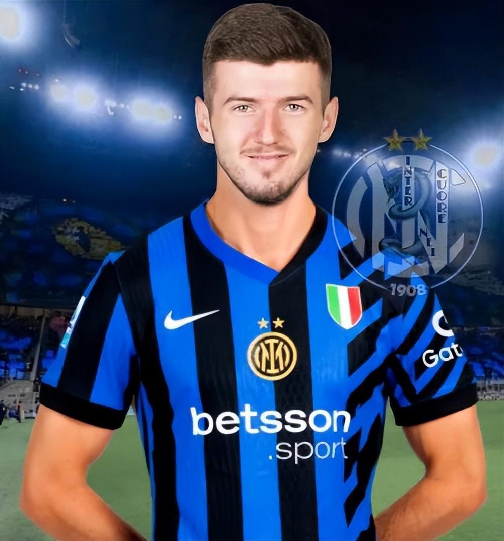 包含意大利队在比赛中表现神勇,领先积分榜的词条 包含意大利队在比赛中表现神勇,领先积分榜的词条