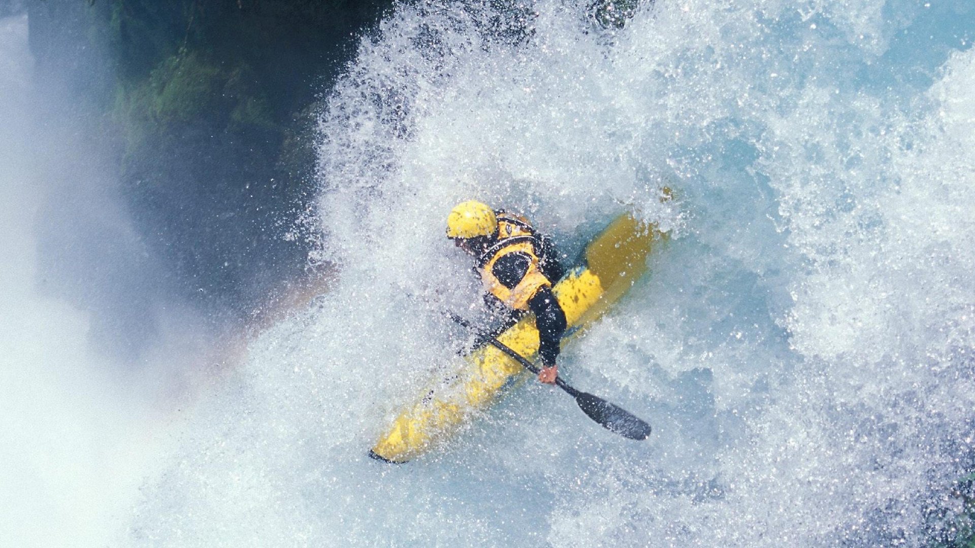 F1新赛季揭幕战与NBA焦点对决，速度与策略的双重盛宴