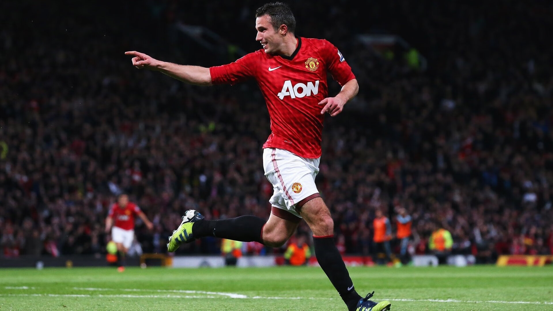 塞维利亚对阵曼联,卢卡库压制级发挥改写欧战格局