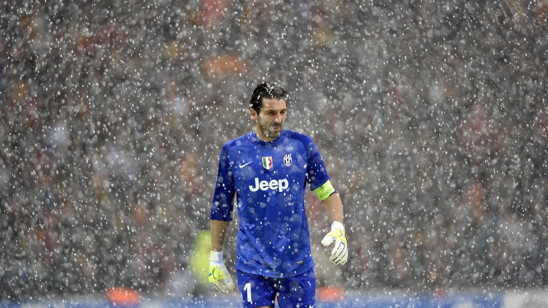 街道上的狂飙与远方的逆转,F1焦点战与巴拉圭的篮球风暴